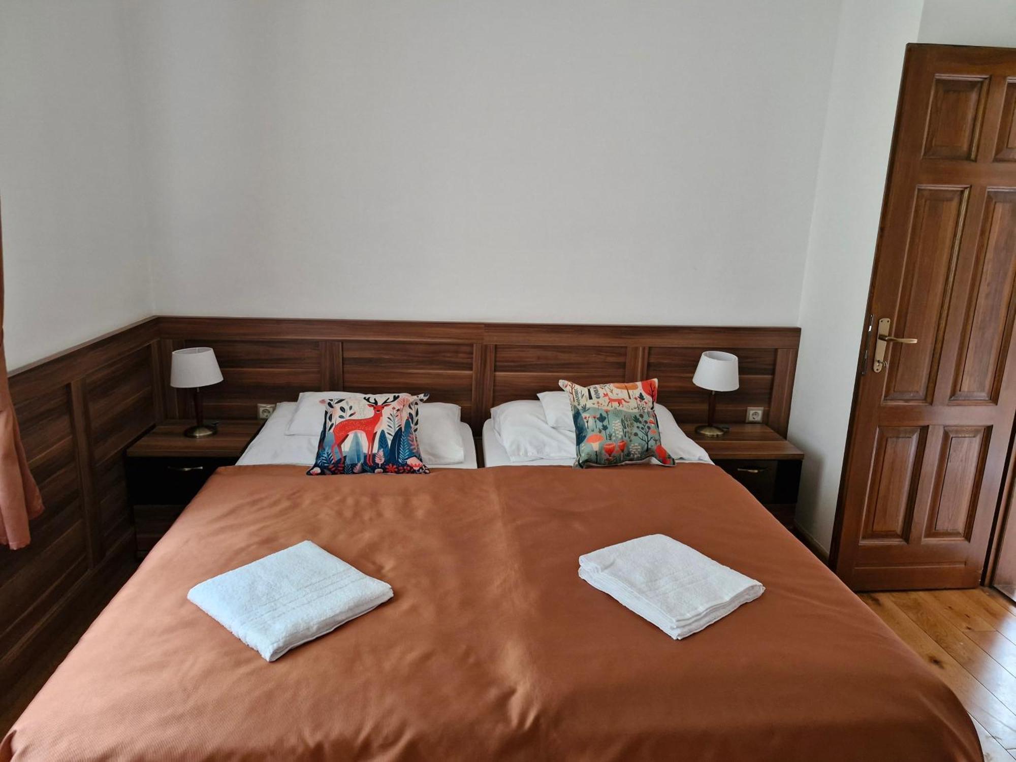 Senyoi Vendeghaz Bed & Breakfast Bozsva Exterior photo